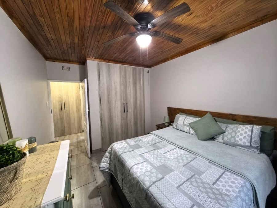 3 Bedroom Property for Sale in Rhodesdene Northern Cape